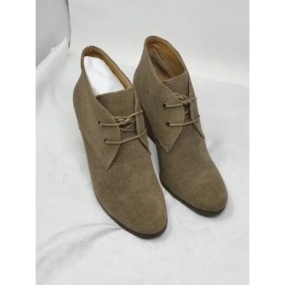Lucky Brand  Shijo ankle boots  Antique Green Corduroy Size 10 M